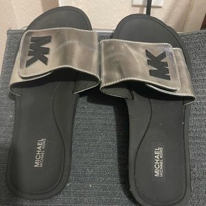 MK size 9 silver sandal